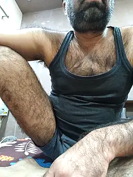 Snapshot of lund_lol chatting on October 22, 2025, 10:04 am lund lol online show from October 22, 2025, 10:04 am