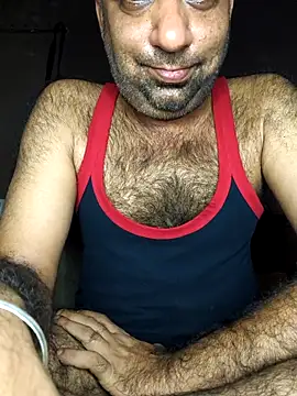 Snapshot of lund_lol chatting on October 4, 2025, 6:31 pm lund lol online show from October 4, 2025, 6:31 pm