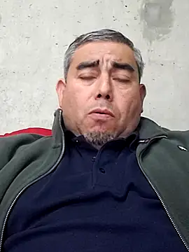 Manolete007x online show from April 21, 2026, 12:12 am