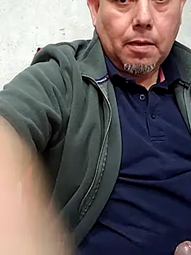 Manolete007x online show from March 31, 2026, 11:40 pm