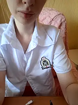 Elza kom online show from September 27, 2025, 2:18 am