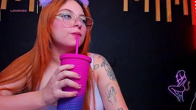 Snapshot of izyzys_baker chatting on February 21, 2026, 7:32 am izyzys baker online show from February 21, 2026, 7:32 am