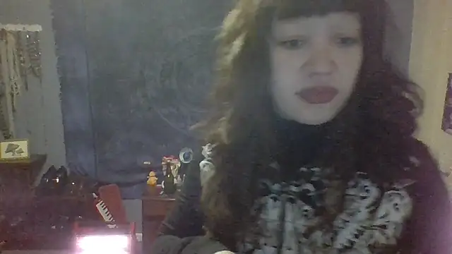 Fo0xybby online show from May 19, 2026, 2:07 am