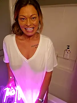 Snapshot of Erotic_and_Exotic chatting on December 7, 2024, 5:54 am Erotic and Exotic online show from December 7, 2024, 5:54 am