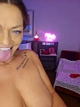 Snapshot of Erotic_and_Exotic chatting on February 13, 2025, 7:13 am Erotic and Exotic online show from February 13, 2025, 7:13 am