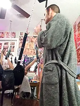 Snapshot of luvs2cumm69 chatting on October 4, 2025, 10:50 am luvs2cumm69 online show from October 4, 2025, 10:50 am