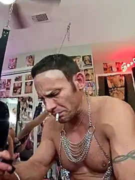 Snapshot of luvs2cumm69 chatting on March 8, 2025, 3:35 pm luvs2cumm69 online show from March 8, 2025, 3:35 pm