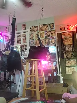 Snapshot of luvs2cumm69 chatting on February 9, 2025, 6:37 pm luvs2cumm69 online show from February 9, 2025, 6:37 pm