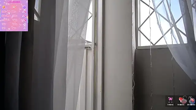 Snapshot of Sahory__ chatting on September 19, 2025, 2:54 pm Sahory   online show from September 19, 2025, 2:54 pm