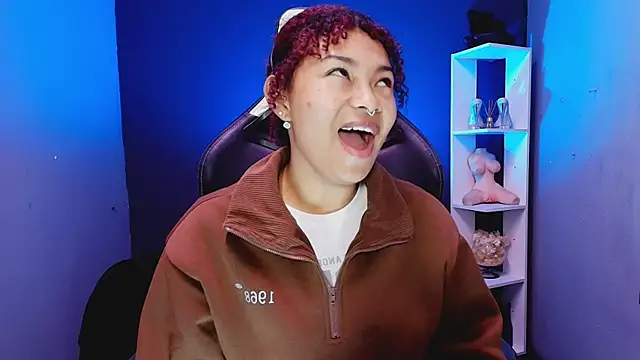 Snapshot of JadaRoberts chatting on October 24, 2025, 12:15 pm JadaRoberts online show from October 24, 2025, 12:15 pm