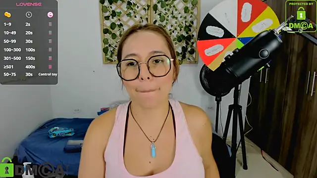 Snapshot of isa_loves_cum chatting on October 7, 2025, 2:34 am isa loves cum online show from October 7, 2025, 2:34 am