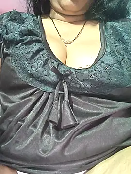 Snapshot of Ritasingh-0461 chatting on May 14, 2026, 7:00 pm Ritasingh-0461 online show from May 14, 2026, 7:00 pm