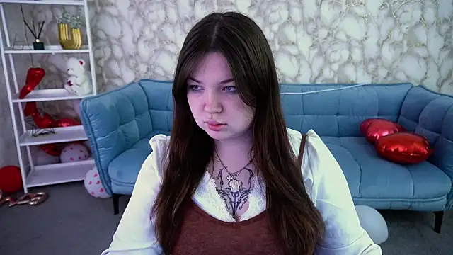 RosieMoons online show from March 3, 2026, 8:16 pm