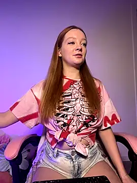 Radiants two online show from October 5, 2025, 3:47 pm