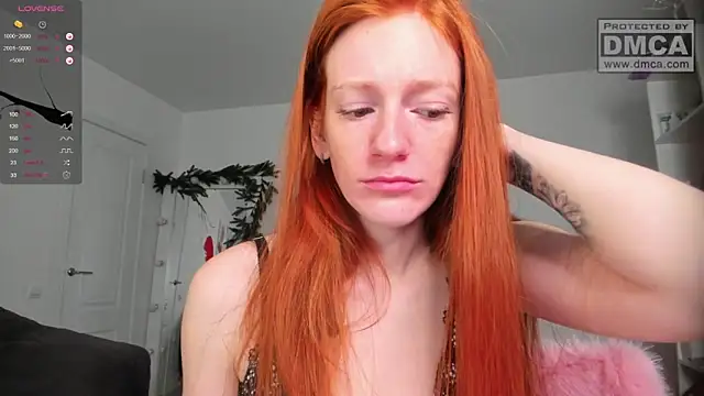 Aliceginger99 online show from January 26, 2025, 2:14 am