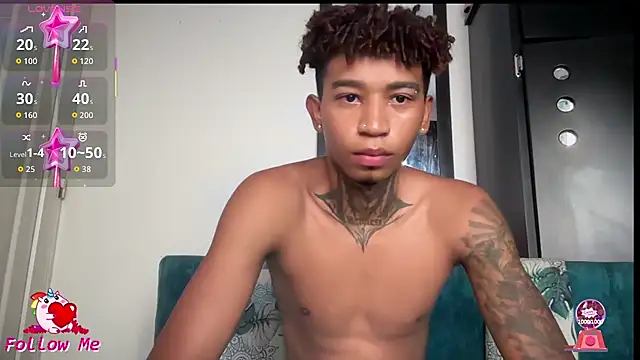 sexy blacks  online show from November 3, 2025, 12:09 pm