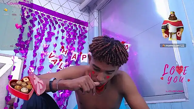 sexy blacks  online show from February 14, 2025, 3:15 pm