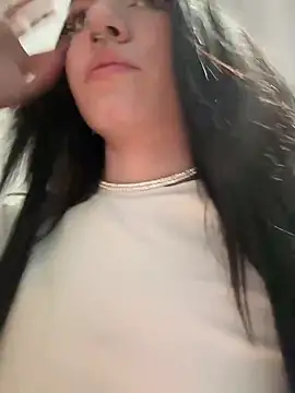 Snapshot of ShannonShanny chatting on January 23, 2025, 8:24 pm ShannonShanny online show from January 23, 2025, 8:24 pm