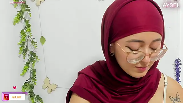 Snapshot of aysel_elid chatting on March 16, 2025, 9:37 pm aysel elid online show from March 16, 2025, 9:37 pm