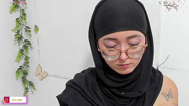 Snapshot of aysel_elid chatting on October 12, 2025, 1:07 am aysel elid online show from October 12, 2025, 1:07 am