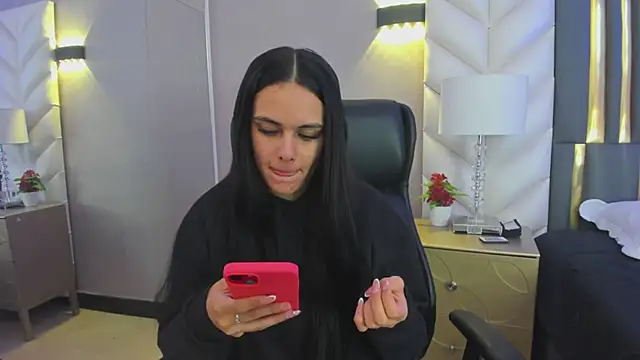 ChloeHarper  online show from March 28, 2026, 11:55 am