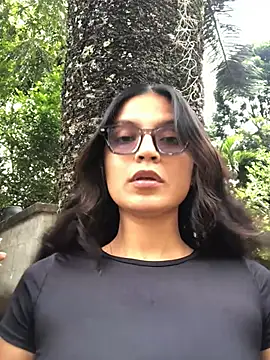 Gia Mazzon online show from May 25, 2026, 5:22 pm