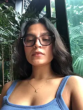 Gia Mazzon online show from March 30, 2026, 4:41 pm