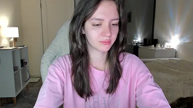 Snapshot of Sonia_moon_ chatting on October 25, 2025, 3:17 am Sonia moon online show from October 25, 2025, 3:17 am