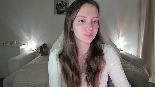 Snapshot of Sonia_moon_ chatting on October 5, 2025, 2:35 am Sonia moon online show from October 5, 2025, 2:35 am