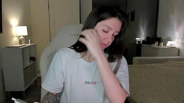 Snapshot of Sonia_moon_ chatting on October 19, 2025, 2:58 am Sonia moon online show from October 19, 2025, 2:58 am