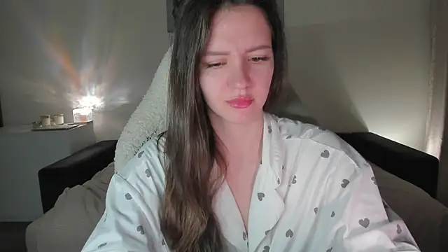 Snapshot of Sonia_moon_ chatting on September 24, 2025, 2:29 am Sonia moon online show from September 24, 2025, 2:29 am