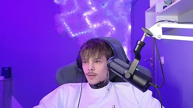 DENIS HERE online show from January 15, 2025, 8:16 pm