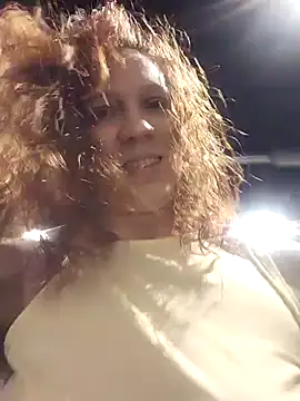 Exhibitionsplit online show from February 17, 2026, 10:51 pm