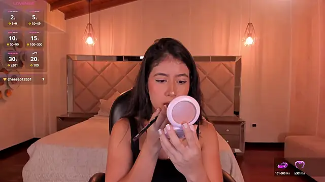 Snapshot of SussanElliot chatting on October 1, 2025, 9:58 am SussanElliot online show from October 1, 2025, 9:58 am