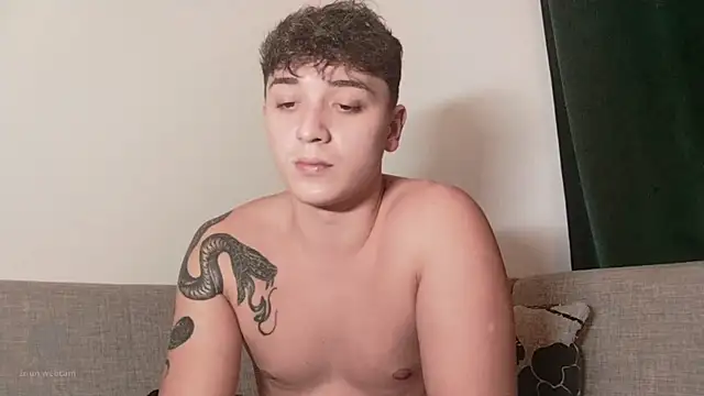 Snapshot of Joedonovan1 chatting on November 1, 2025, 7:41 pm Joedonovan1 online show from November 1, 2025, 7:41 pm