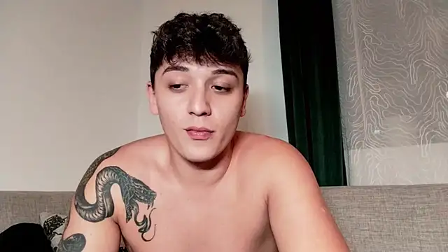 Snapshot of Joedonovan1 chatting on October 12, 2025, 7:26 pm Joedonovan1 online show from October 12, 2025, 7:26 pm