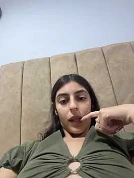 cristel 17 online show from April 9, 2026, 3:41 am