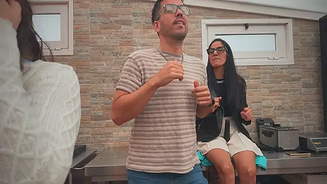 Snapshot of barfantasy chatting on October 17, 2025, 9:12 am barfantasy online show from October 17, 2025, 9:12 am