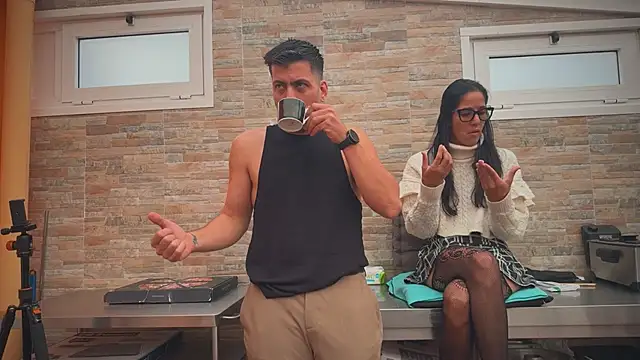 Snapshot of barfantasy chatting on October 11, 2025, 9:43 am barfantasy online show from October 11, 2025, 9:43 am