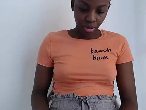 black   ghodess online show from September 29, 2025, 8:43 am