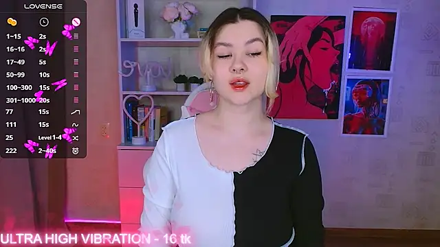 cutie mili online show from February 16, 2025, 2:42 am