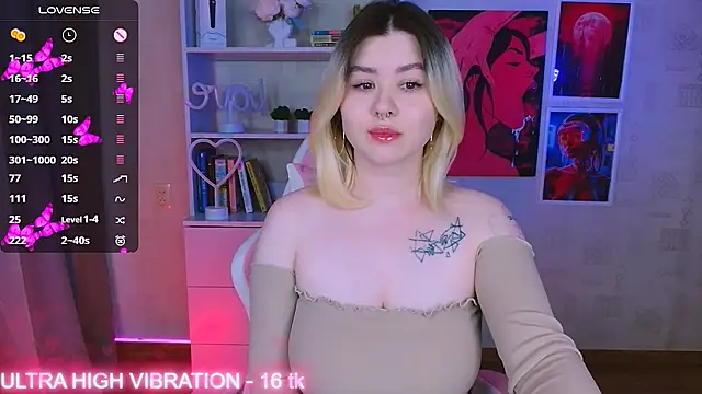 cutie mili online show from February 27, 2025, 11:39 am