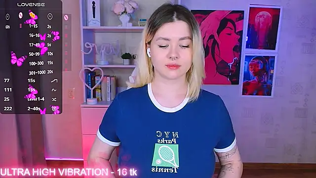 cutie mili online show from February 21, 2025, 7:12 am