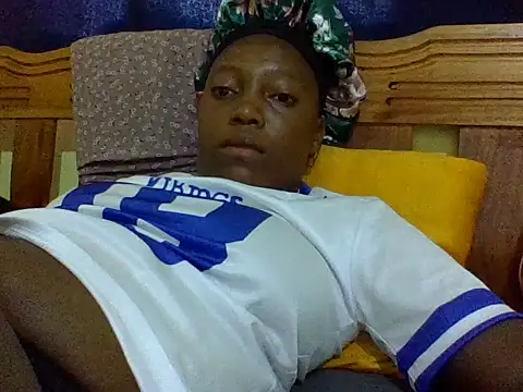 Snapshot of verginpussy01 chatting on February 5, 2026, 5:25 am verginpussy01 online show from February 5, 2026, 5:25 am