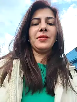 scarlett moore online show from February 21, 2025, 9:54 pm