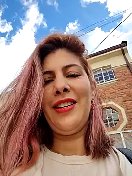 scarlett moore online show from January 7, 2026, 2:11 pm