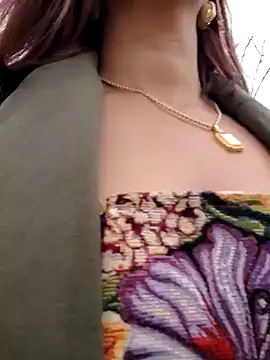 scarlett moore online show from December 4, 2025, 3:55 pm