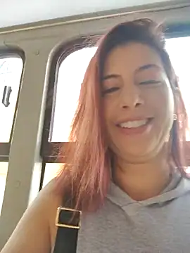 scarlett moore online show from November 1, 2025, 3:06 pm