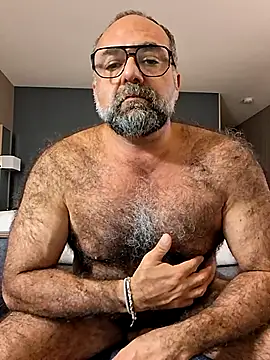 Snapshot of chainjulious chatting on September 16, 2025, 3:29 am chainjulious online show from September 16, 2025, 3:29 am