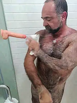 Snapshot of chainjulious chatting on February 26, 2025, 11:52 pm chainjulious online show from February 26, 2025, 11:52 pm